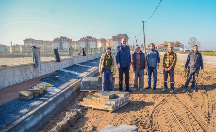 Karacabey’de kırsal mahallelere destek sürecek