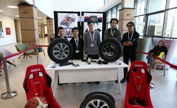 Lise öğrencileri elektrikli yerli otomobil yapacak