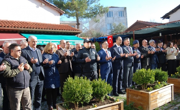 Mehmet Akif Ersoy, yaşadığı evde dualarla anıldı
