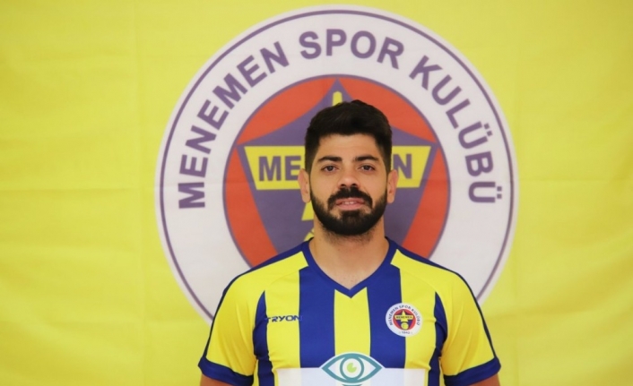 Menemenspor, 2 futbolcuyla yollarını ayırdı