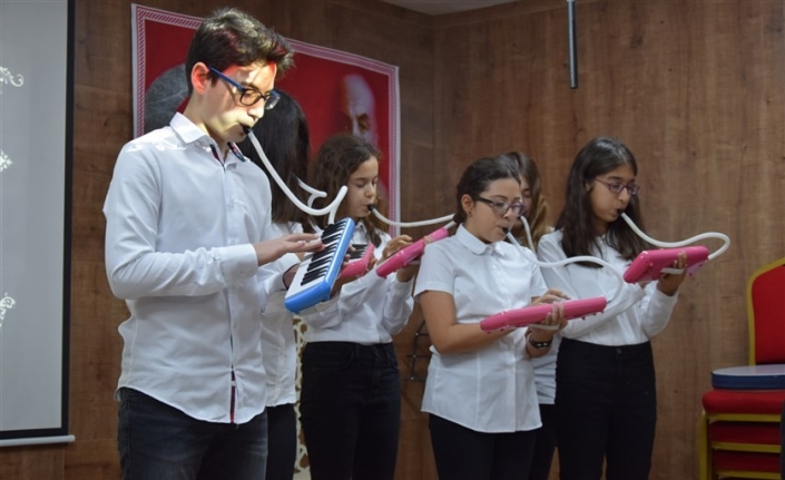 Milli Şairimiz Mehmet Akif Ersoy anıldı