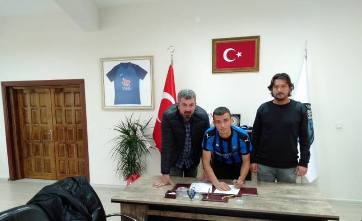 Murat Karadeniz Karacabey Belediyespor’da