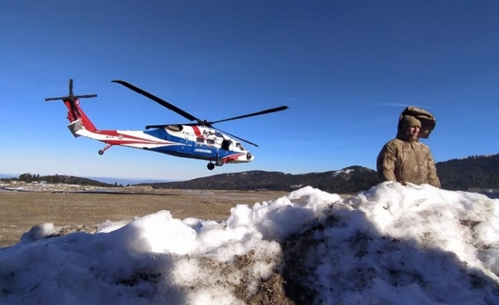 Uludağ’da 50 kişilik özel tim, helikopterle arama kurtarma çalışmalarına katıldı