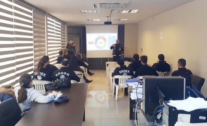 Zabıtalara uyuşturucu ile mücadele eğitimi