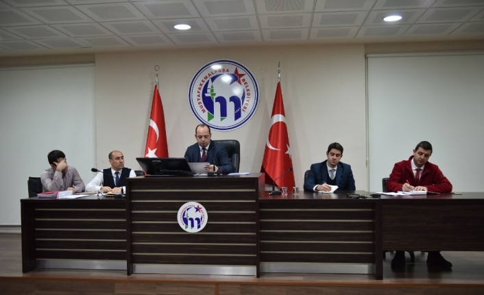 1881 yılından bu yana belediye tarihinde bir ilk