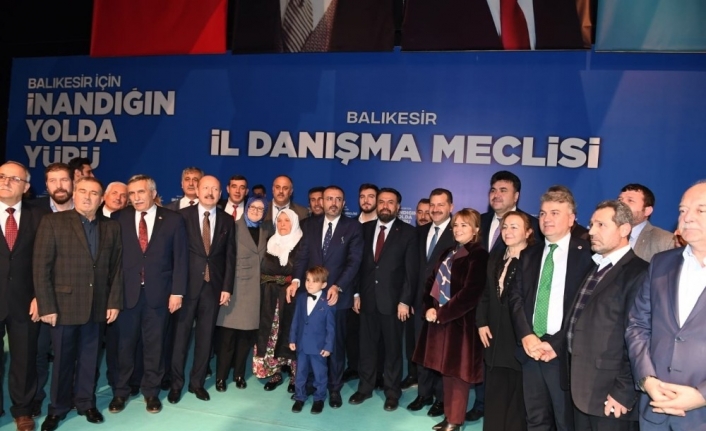 AK Parti İl Danışma Kurulu yapıldı