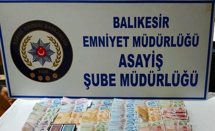Balıkesir’de kumar operasyonu: 11 gözaltı