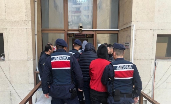 Bursa jandarmasından operasyon: 4 tutuklama