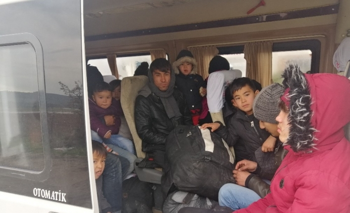 Çanakkale’de 108 mülteci yakalandı