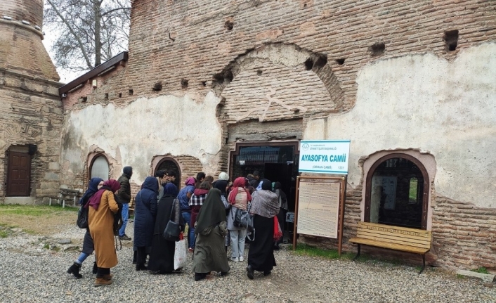 ‘Gençlik Bursa’da Yollarda’