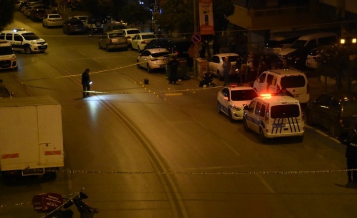 İzmir’de 2 kişinin öldüğü saldırıyla ilgili peş peşe gözaltılar