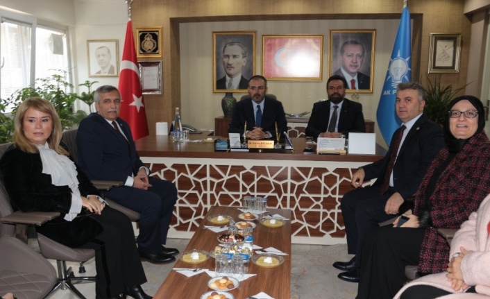 Mahir Ünal: “Muhalefet adeta Türkiye’nin başına kötü bir şey gelsin diye dua ediyor”