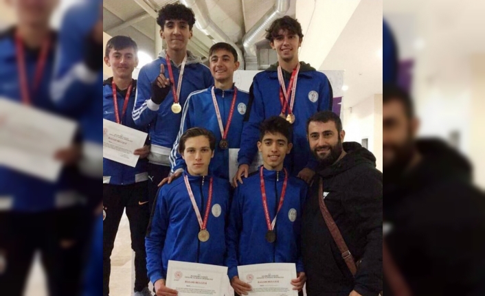 Osmangazili atletlerden çifte başarı