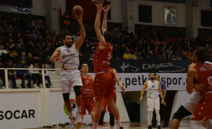 Türkiye Basketbol Ligi: Petkim Spor: 80 - Bandırma Kırmızı: 72
