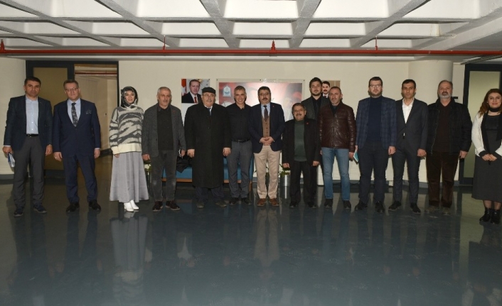 Yılmaz: “Hizmet bayrağını yukarıda tutacağız”