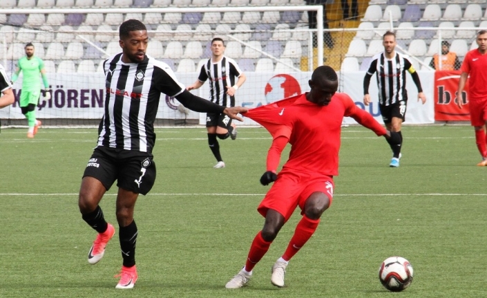 Altay, play-off yarışında yara aldı