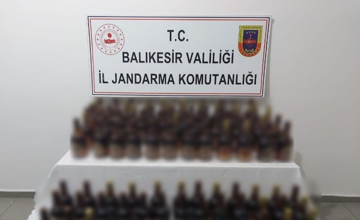 Ayvalık’ta jandarma kaçak içki satıcılarına acımadı