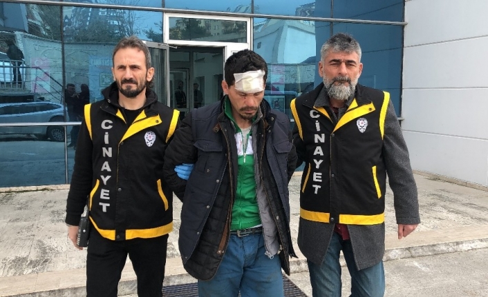 Babasını baltayla öldüren evlat adliyede