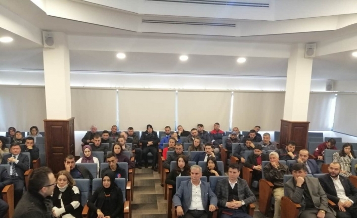 Belediye personeline deprem semineri