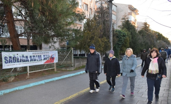 İhsaniye’de sağlık yürüyüşü