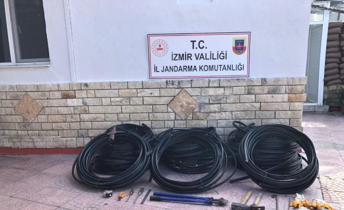 İzmir’de 11 bin liralık kabloyu çalan şahıslar yakalandı