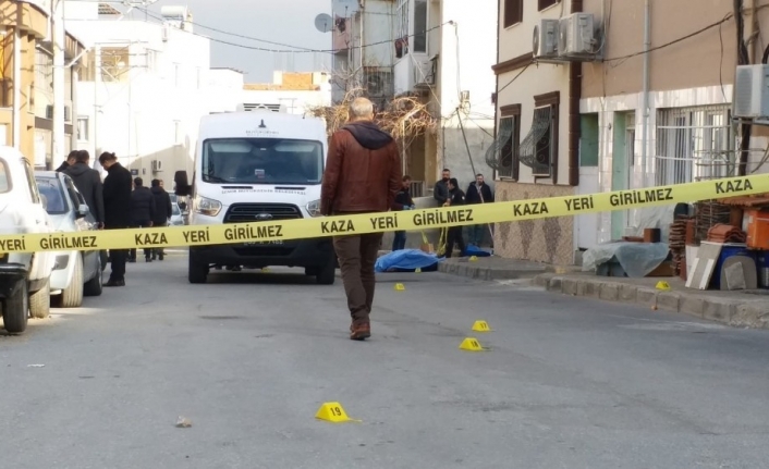 İzmir’de sokak ortasında işlenen cinayetin şüphelisi tutuklandı