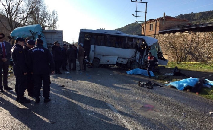İzmir’deki korkunç kazada ölenlerin kimlikleri belli oldu