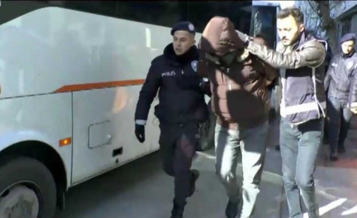 İzmir’deki suç örgütü operasyonunda 15 şüpheli tutuklandı