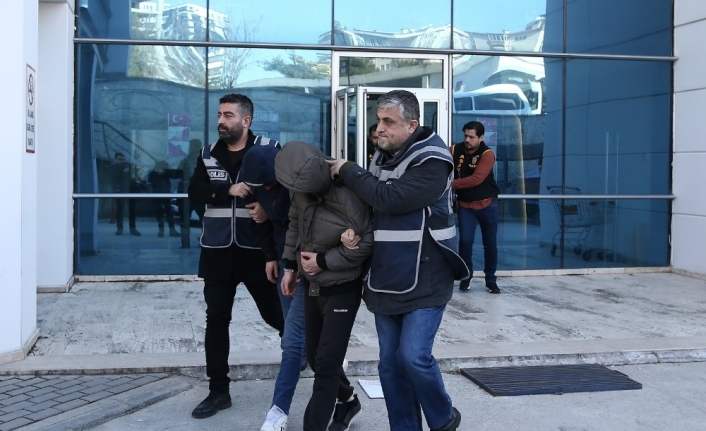 Sevgili süsü ile gasp