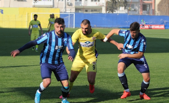 TFF 1. Lig: Menemenspor: 2 - Adana Demirspor: 3
