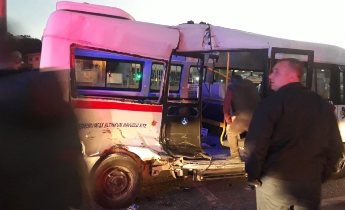Balıkesir’de trafik kazası: 7 yaralı