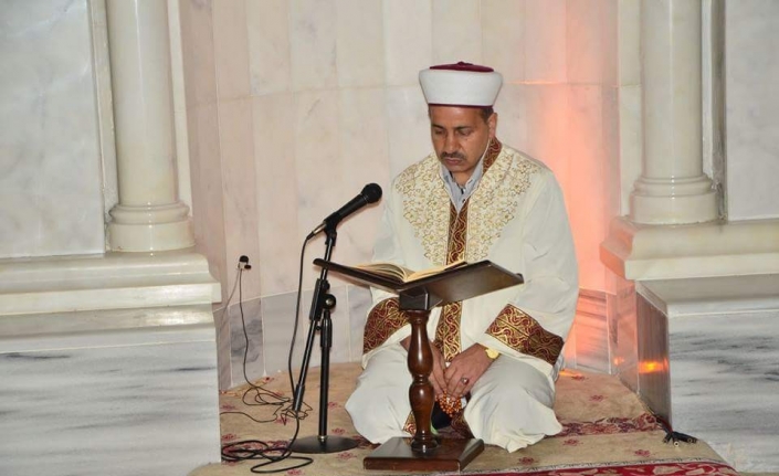 Camide cemaat olmayınca sosyal medyadan vedalaştı