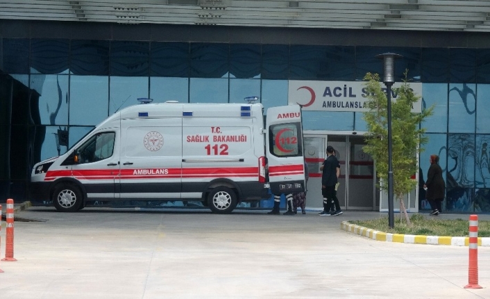 Çanakkale’de zehirlenen 46 öğrenci hastaneye kaldırıldı