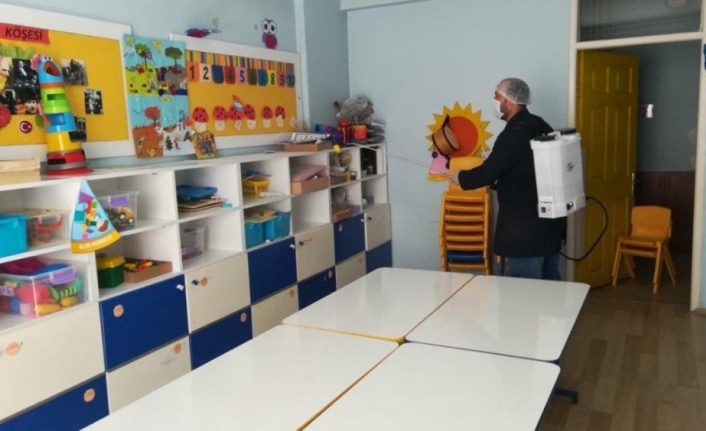 Edremit MEM okullar tatilde olmasına rağmen boş durmuyor