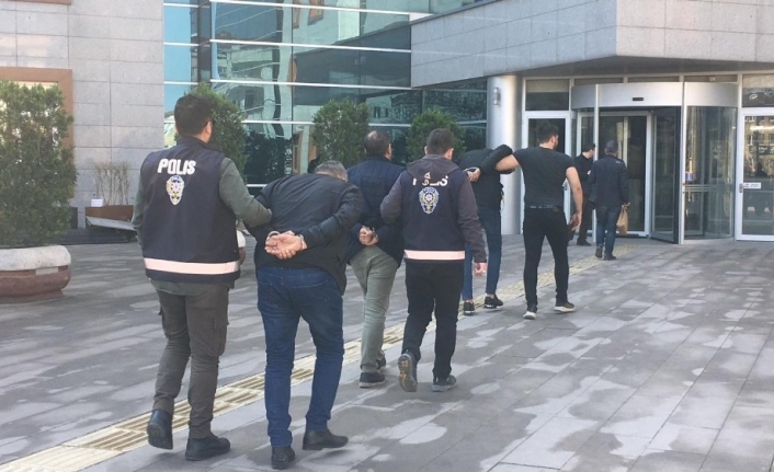 Gramları düşük altınları bozdurmaya kalktılar