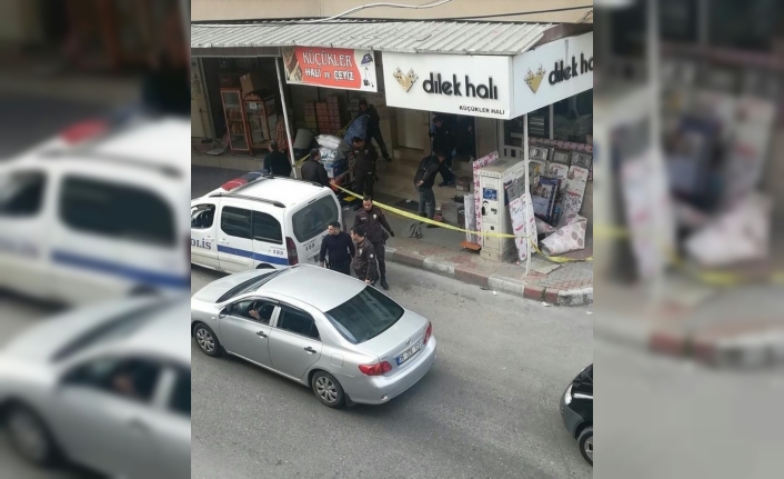 İzmir’de iş yeri önünde işlenen cinayetle ilgili 2 tutuklama