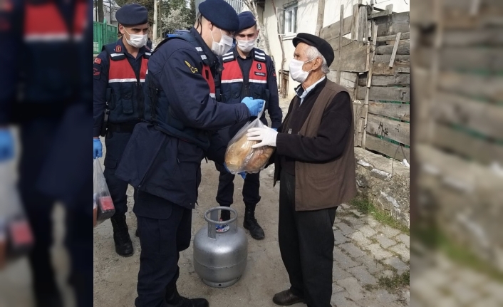 Jandarmadan alkışlanacak hizmet