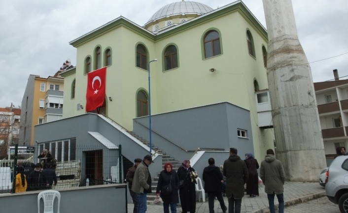 Mehmet Kocaatlı Cami ibadete açıldı