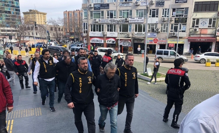 Öldürdükleri adamı ormana gömen 3 katil zanlısı tutuklandı