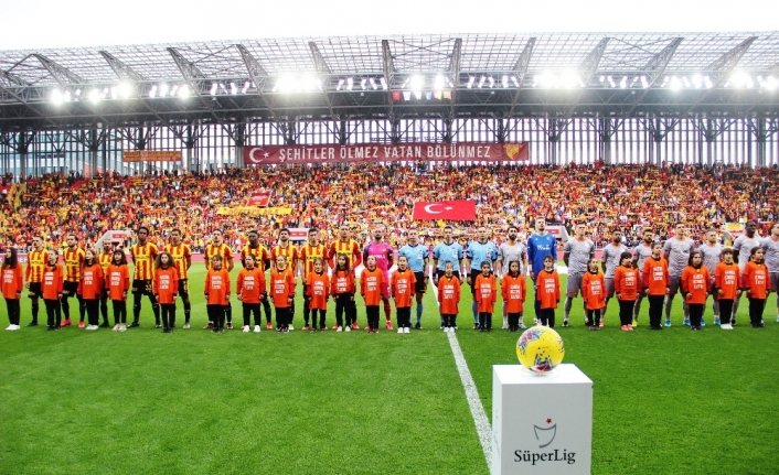 Süper Lig: Göztepe: 0 - Başakşehir: 1 (İlk yarı)