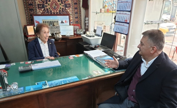Yazıcı: "Esnaf ülke ekonomisinin direğidir"