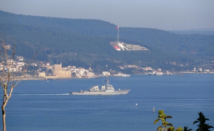 ABD savaş gemisi Çanakkale Boğazı’ndan geçti