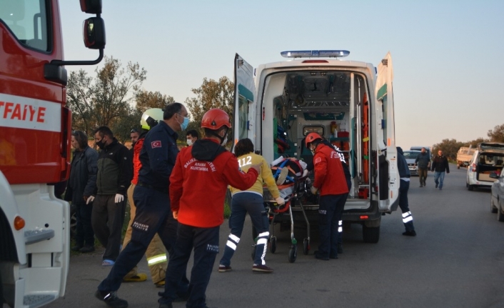 Ayvalık’ta otomobil takla attı: 1 yaralı
