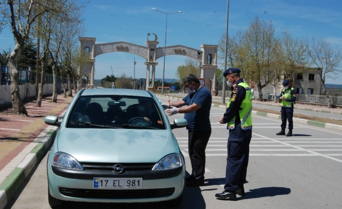 Bayramiç’te sıkı korona virüs denetimleri