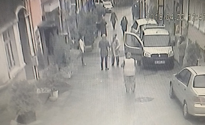 Bursa’da psikolojik sorunları olan genç babasını bıçakladı