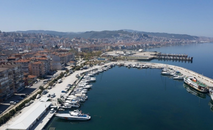 Bursa’nın boş sahilleri havadan görüntülendi