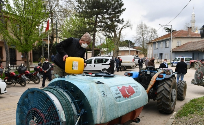 Çiftçilerden dezenfekte çalışmalarına destek