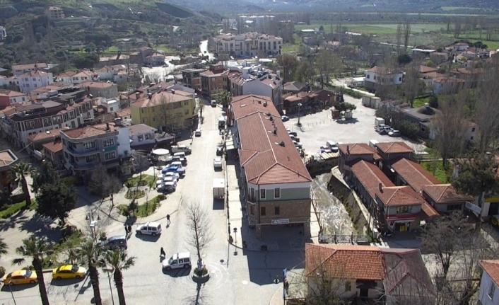 Dünyanın ilk ve tek sakin adası unvanı bulunan Gökçeada sessizliğe büründü