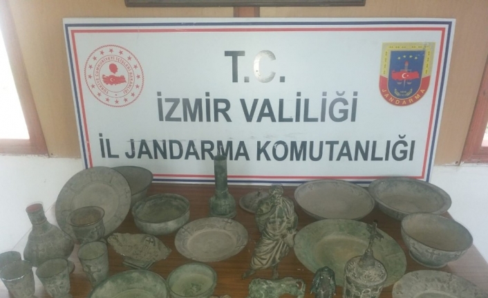 İzmir’de Bizans dönemine ait eserler ele geçirildi