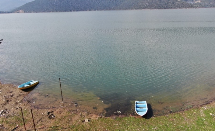 Çöl gitti, göl geldi